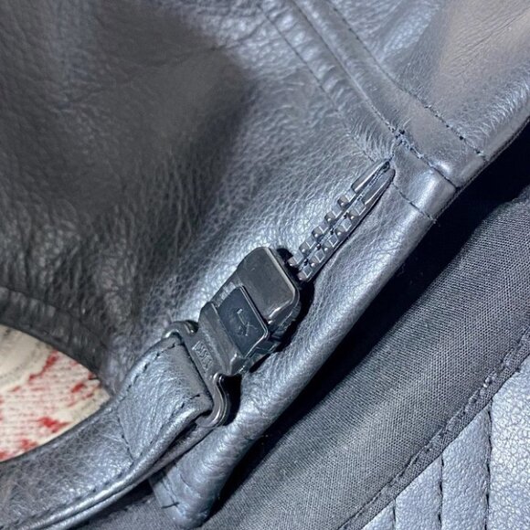 Black Lambskin Leather Hat - Picture 11 of 12